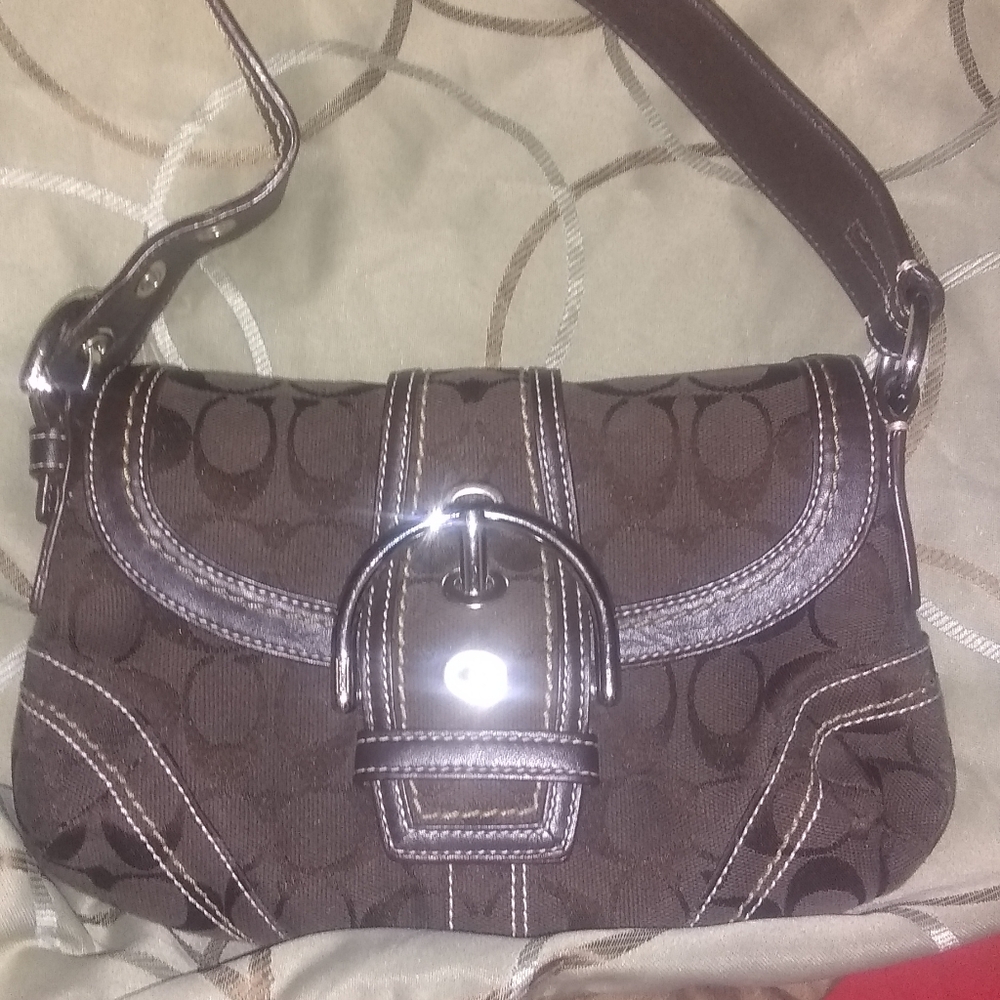 Coach shoulder - Picture 2 of 5